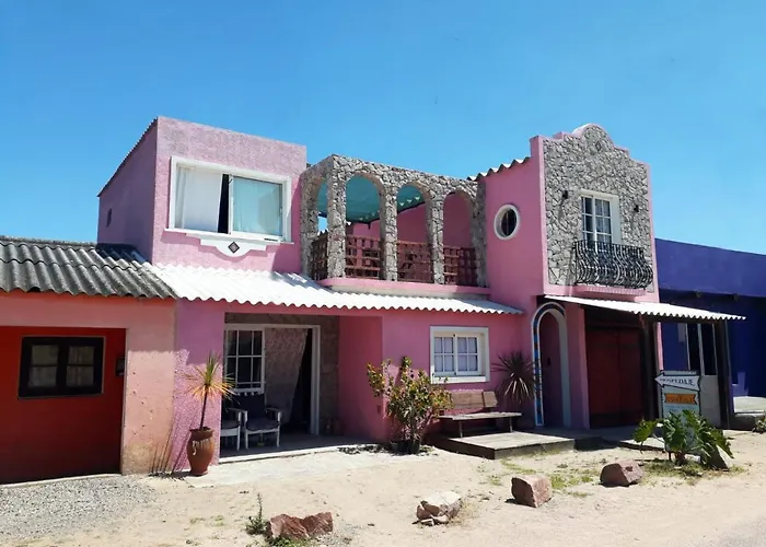 Belarmina Posada Del Mar.